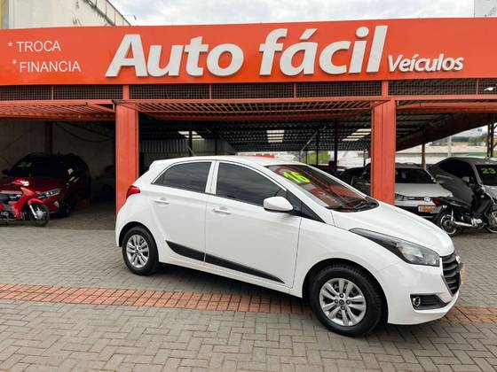 HYUNDAI HB20 1.0 COMFORT 12V FLEX 4P MANUAL